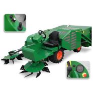 Récolteuse avec moteur Yanmar 30 kW et système de nettoyage mécanique