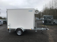 Remorque frigorifique simple essieu avec panneaux en polyester