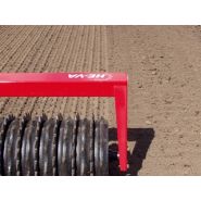 Vip-Roller - rouleau tasseur agricole He-Va - largeur 2,32 à 2,45 m, structure solide et fiable_1