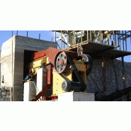 Station de concassage de pierre 350t/h - avec alimentateur vibrant, concasseur à mâchoires et cribles vibrants_1