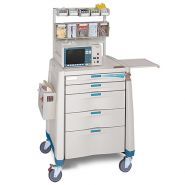 Chariot médical Avalo Med / Surg - Capsa Healthcare - grande zone de travail et flexibilité totale_1