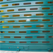 Rideau métallique électrique à lames agrafées Oculus - Fermeco - sécurité et manœuvre motorisée_1