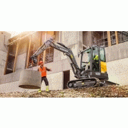 Pelle EC27D avec forces d'excavation optimales et durabilité