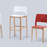 Chaise et Tabouret - C 700 - Contract - Columbia - Bois et Polypropylène, 5 finitions, Normes EN 1728 et EN 16139_1