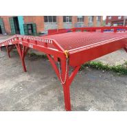 AUSBAU-STB - Rampe de chargement fixe avec plate-forme horizontale - AV-EXIM - structure métallique inclinée_1