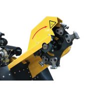 B37-110 - rogneuse de souches - jobeau - puissance 37 cv_1