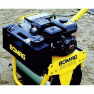 Rouleau de compactage BW 55 E Bomag offrant une manipulation précise