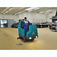 Autolaveuse autoportée E110 ECO - robuste et économique pour surfaces de 8000 à 12000m²_1