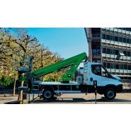 Scorpion 2013 sur Nissan - Camion nacelle Oil & Steel France - Hauteur de travail 19,9 m_1