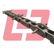 Système de convoyage avec chaîne à axe débordant double