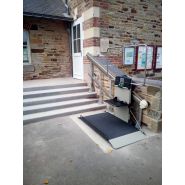 Plateforme monte-escaliers (pour escaliers droits) x3_1