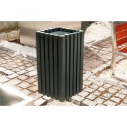Poubelle publique Onis 03.058.Sc - Zano - 60L - avec poteau inox et parement bois_1