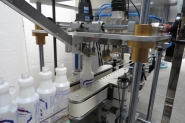 Boucheuse rotative automatique - Zhonghuan Packaging Machinery Co., Ltd - système de bouchage à vis - capacité 50 bouteilles/min_1