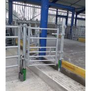 Barriere extensible autolock 7 lisses pour moutons et chevaux 1/2 m - jourdain_1