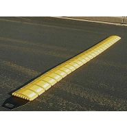 27903 - Ralentisseur de vitesse enroulable - Direct Signalétique - Polyuréthane jaune et caoutchouc noir - 3000 x 300 x 30 mm_1