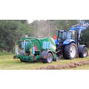 Presse à balle avec chambre de compression variable et densité ajustable