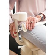 Monte-escalier électrique avec boutons d'arrêt d'urgence et des ceintures de sécurité