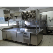 Laboratoire de pâtisserie en Nouvelle Calédonie- Rangement, plonge, mobilier, hotte, robot, froid et cuisson_1