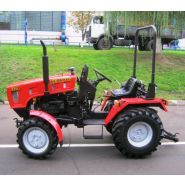 Belarus 321 - Tracteur agricole compact MTZ Belarus - 26,5 kW (36 CV) - Moteur Lombardini LDW1603/B3_1