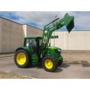 Chargeur frontal ergonomique avec attelage EURO standard