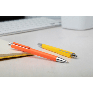 Stylo à bille en plastique coloré - Finitions chromées - Encre bleue - Couleur jaune_1