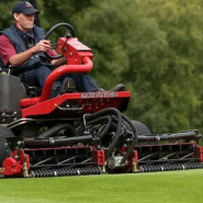 Tondeuses de fairways Reelmaster® 3100-D et 3100-D Side Winder_1