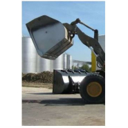 Godet en hardox 400 pour matériaux légers_1