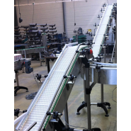 Convoyeur à tapis modulaire - ascensionnel / descensionnel de produits, avec ou sans changement de direction sur 1 ou plusieurs voies_1