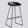 AAS38 - Tabouret de bar About A Stool - Design par Hee Welling pour Hay - Acier et polypropylène, personnalisable en coloris et finitions_1