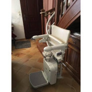 Fauteuil monte-escaliers sur mesure pour escaliers tournants - Installation rapide à Toulon - Handicare_1