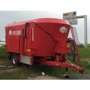 Mélangeuse agricole à vis verticale - Atelier 3T - Capacité de 10 à 24m³ - Conception robuste et cylindrique_1