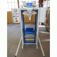 Ensacheuse gravitaire VAG 05 - pour sacs valves 25kg de billes plastiques, déplaçable sur roulettes_1