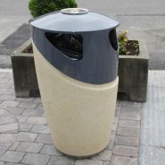 106ap - Virgola - Fima - Corbeille en ciment sablé avec couvercle et cendrier intégré_1
