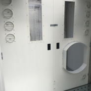 Container de décontamination à 3 compartiments - SAS matériel aluminium avec barrière dynamique_1