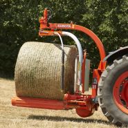 WR1250J - Enrubanneuse agricole Kubota Europe SAS - chargement autonome - balles jusqu'à 1000 kg_1