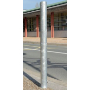 Potelet fixe Carrefour - Tube acier ø 60 à 168 mm - Finition galvanisée ou peinte_1