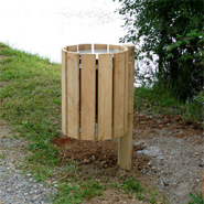 Corbeille publique en pin traité avec arceau amovible - Modèle LUNE - 50L - Garantie 10 ans_1