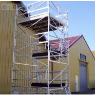 Échafaudage professionnel ULTRALU modèle PAP avec accès sécurisé