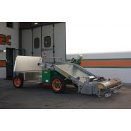 Récolteuse de légumes 8400 electro herbex - Ortomec SRL - largeur de tête 130 à 180 cm - électrique, automotrice et légère_1