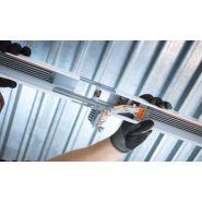 Système de bandeaux lumineux Conveo à LED - Éclairage adapté et puissant pour halls de production et bâtiments logistiques_1