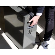 Borne à selfie en aluminium - légère, robuste et stable avec écran tactile 22 pouces et imprimante - TAKE AWAY_1