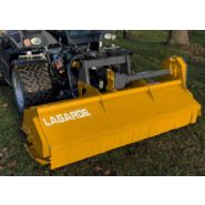 Broyeur forestier FM III avec attelage robuste et troisième point flottant