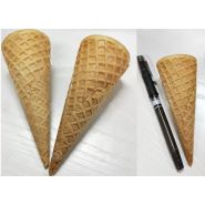 Machine de cuisson pour cônes de crème glacée en grande quantité