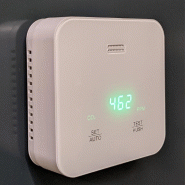 FI98CO2 - Moniteur de qualité de l'air intérieur avec affichage CO2, température et hygrométrie - Alerte vocale et code couleur_1