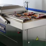 Machine d'emballage sous vide à double chambre - Shandong Kangbeite Co., Ltd - Taille 1100 x 700 x 950 mm - Modèle DZ500/2S_1