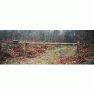 Barrière bois basculante_1