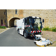 Laveuse de voirie LD 2500+ CMAR compact 4X4 - Décapeuse eau chaude pour nettoyage respectueux de l'environnement avec avancement hydrostatique et chaudières fuel_1