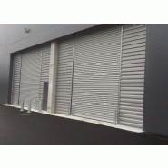 Rideau métallique à lames isolées - Acier galvanisé 275g/m² - Options anti-bruit et Grand Vent_1