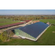 Stabulation photovoltaïque  pour un espace d'élevage moderne_1