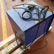 Fullmen Chargeur de batterie Tonic 12BT - 24V/30A_1